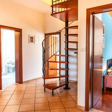 La Corte Di Ercole Orario Apartment