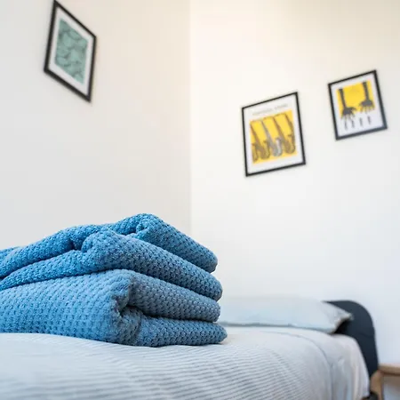 La Corte Di Ercole Orario Равенна