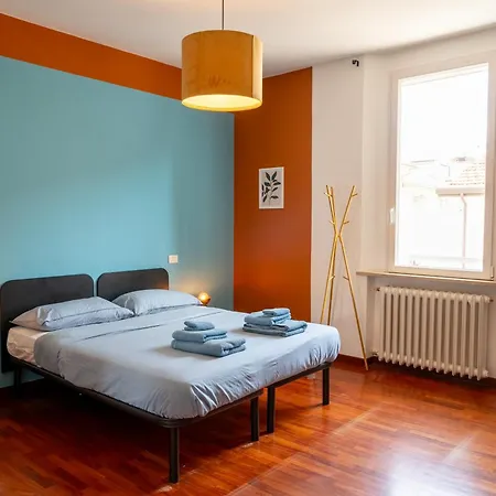 La Corte Di Ercole Orario Apartment