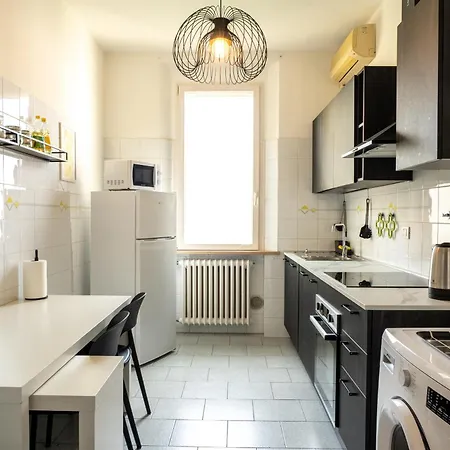 La Corte Di Ercole Orario Apartment *
